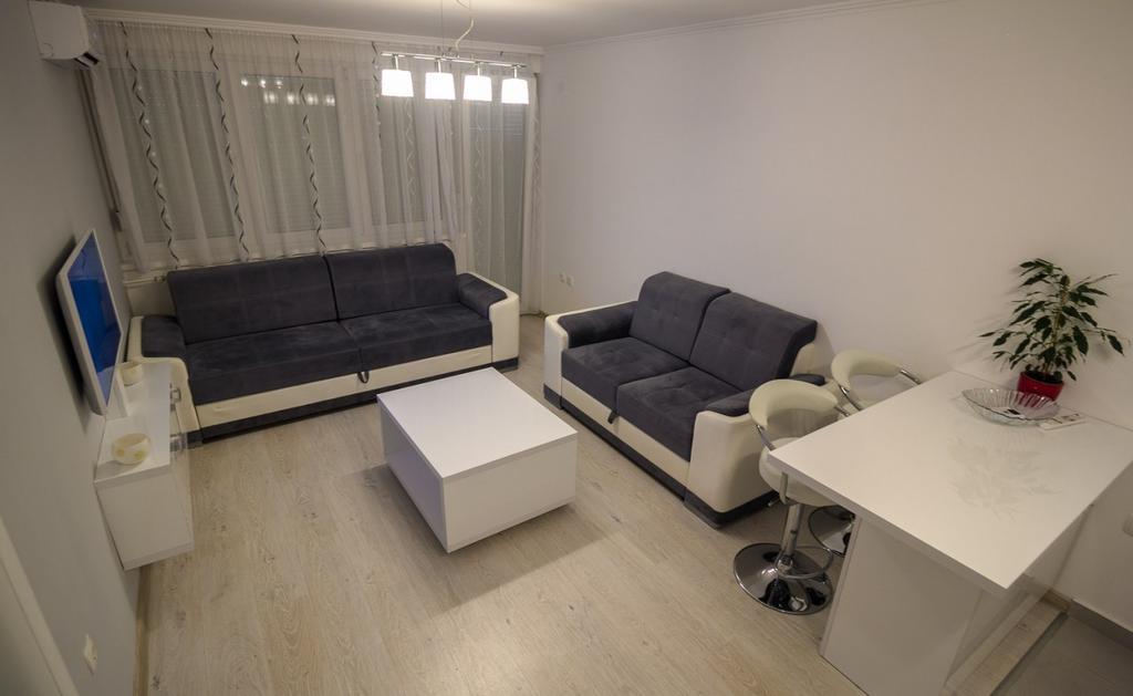 Apartment Ste-Mi Banja Luka Extérieur photo